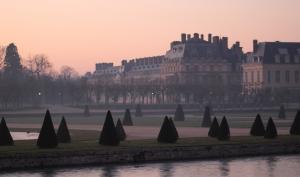Le château de Fontainebleau et le Grand Parterre