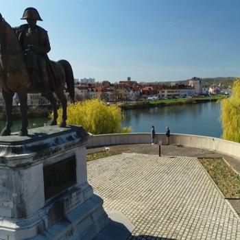 Statue de Napoléon à Montereau