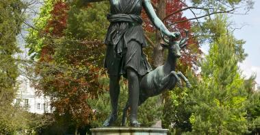Statue of Diane at the Château de Fontainebleau